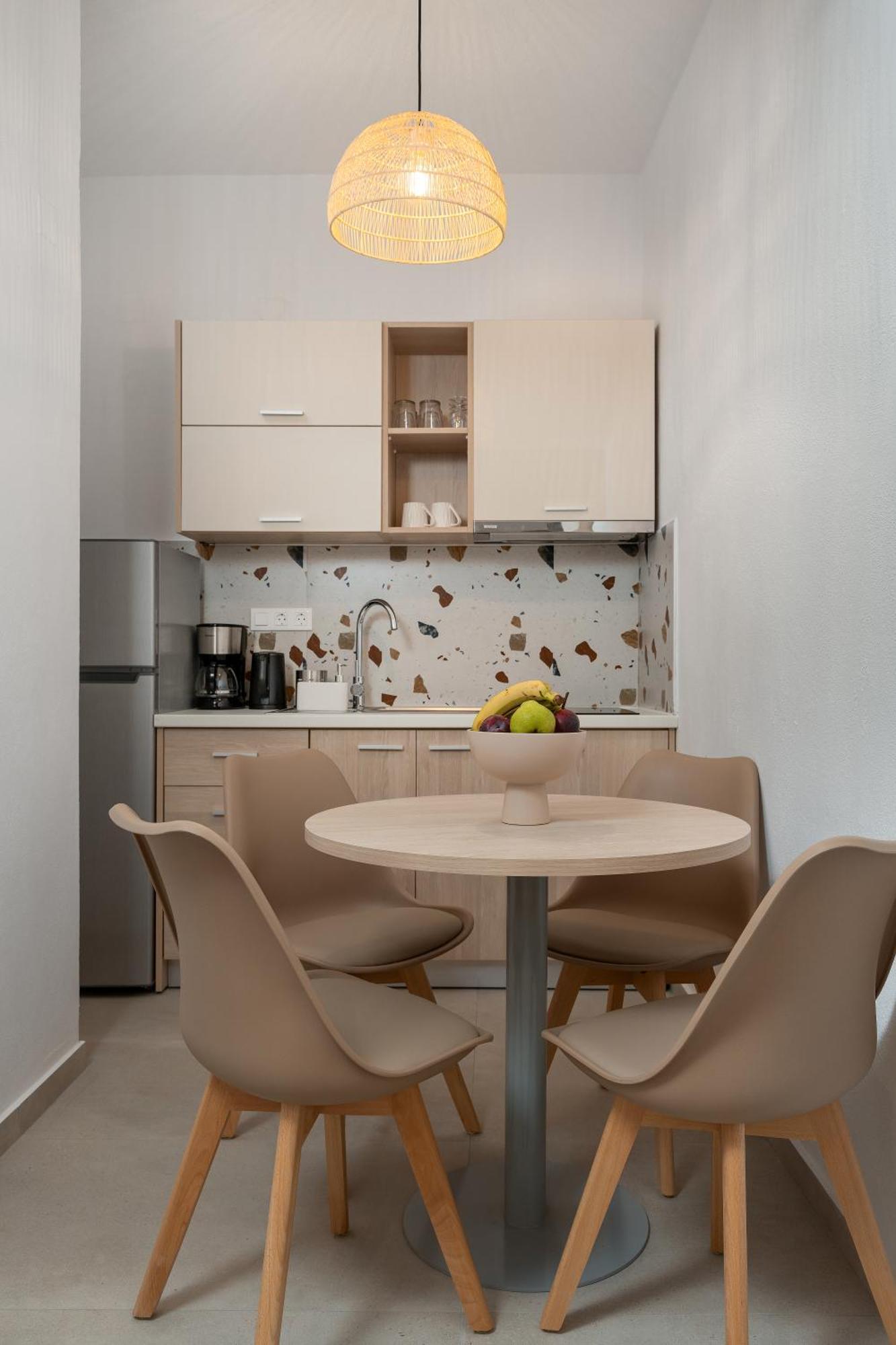 V&C Paradise Apartments Rodakino Extérieur photo